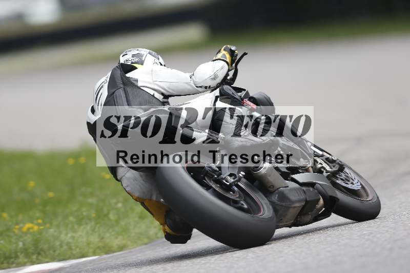/34 25.07.2025 Speer Racing ADR/Gruppe gelb/backside